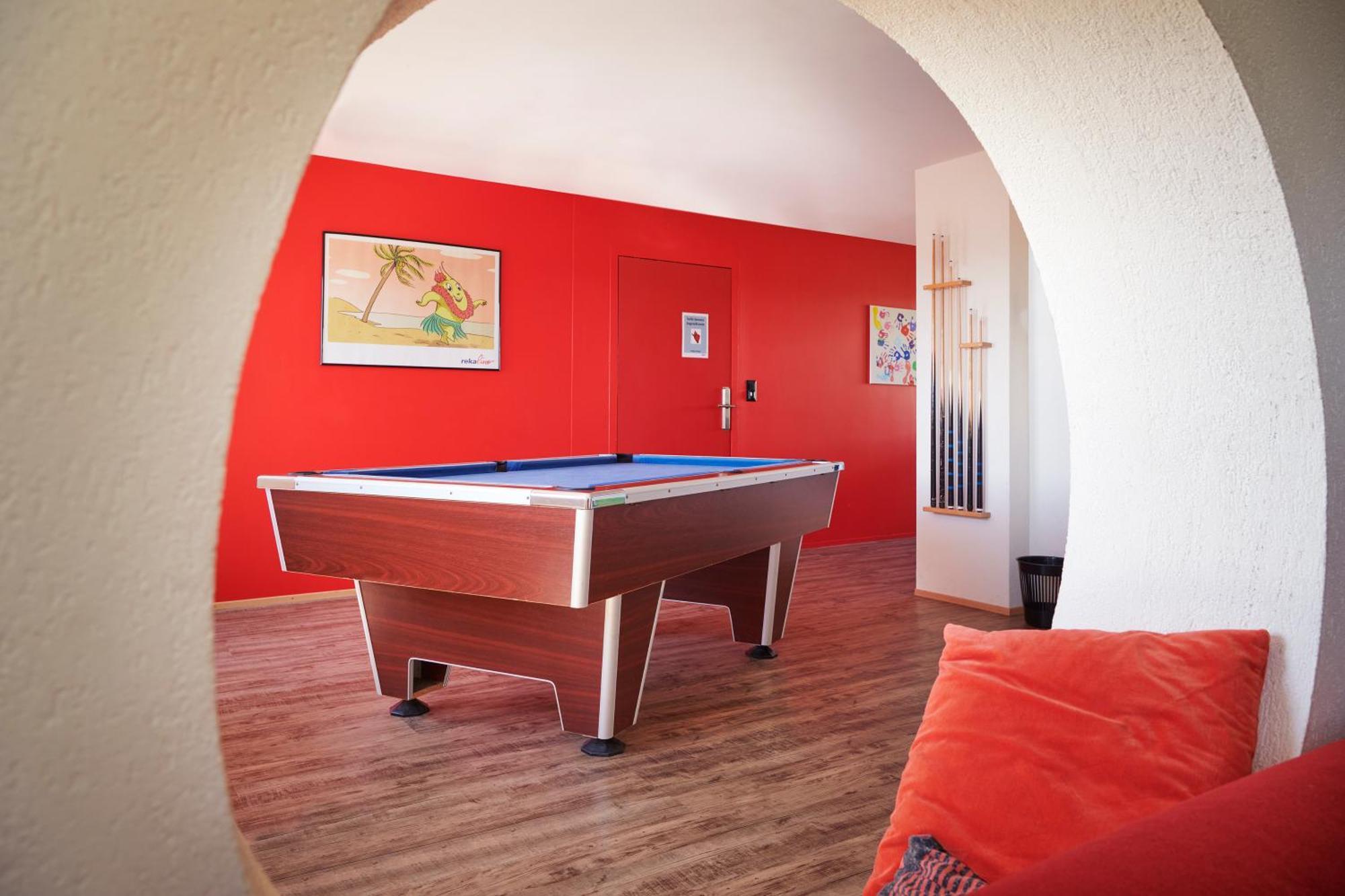 Reka-Feriendorf Montfaucon Extérieur photo